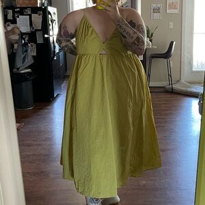 H&M V-neck Drawstring Detail Dress